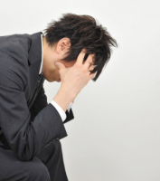 多重債務の悩み。佐世保市で債務整理・任意整理・自己破産・個人再生をする
